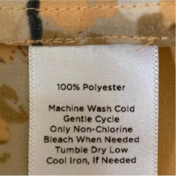 Talbots Sleeveless Floral Pleated Scooped Neckline Blouse Small Petite - Picture 11 of 11